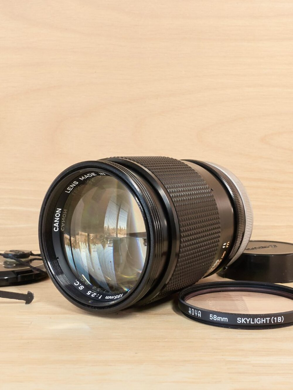 Canon FD 135mm f/2.5 S.C. Manual Focus Telephoto Lens Made in Japan